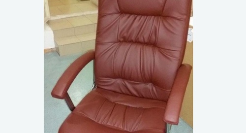 Обтяжка офисного кресла. Площадь Восстания